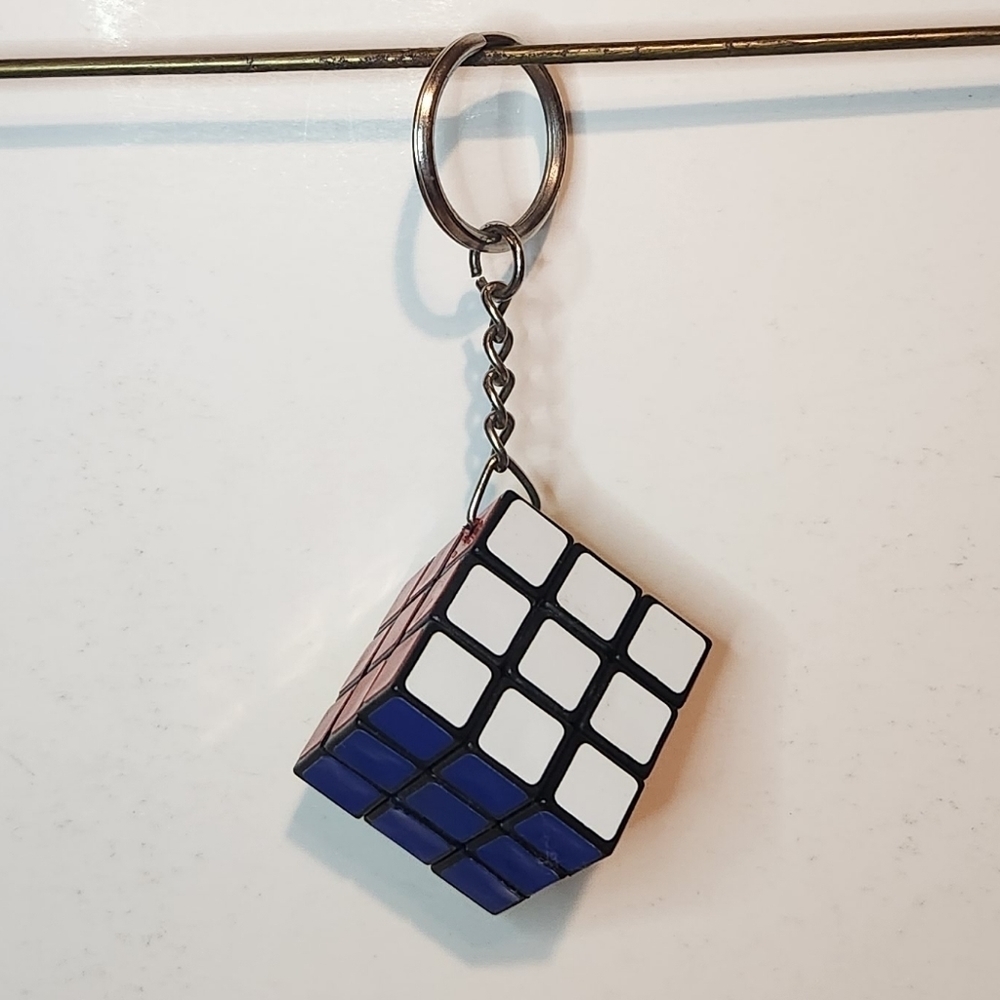 Vintage Rubik’s Cube Keychain Made in Taiwan - Picture 2 of 11